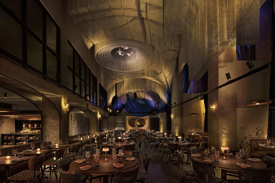 具有歷史色調(diào)展覽設(shè)計(jì)1