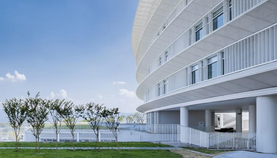 企業(yè)展廳設(shè)計(jì)規(guī)劃簡(jiǎn)案文案2