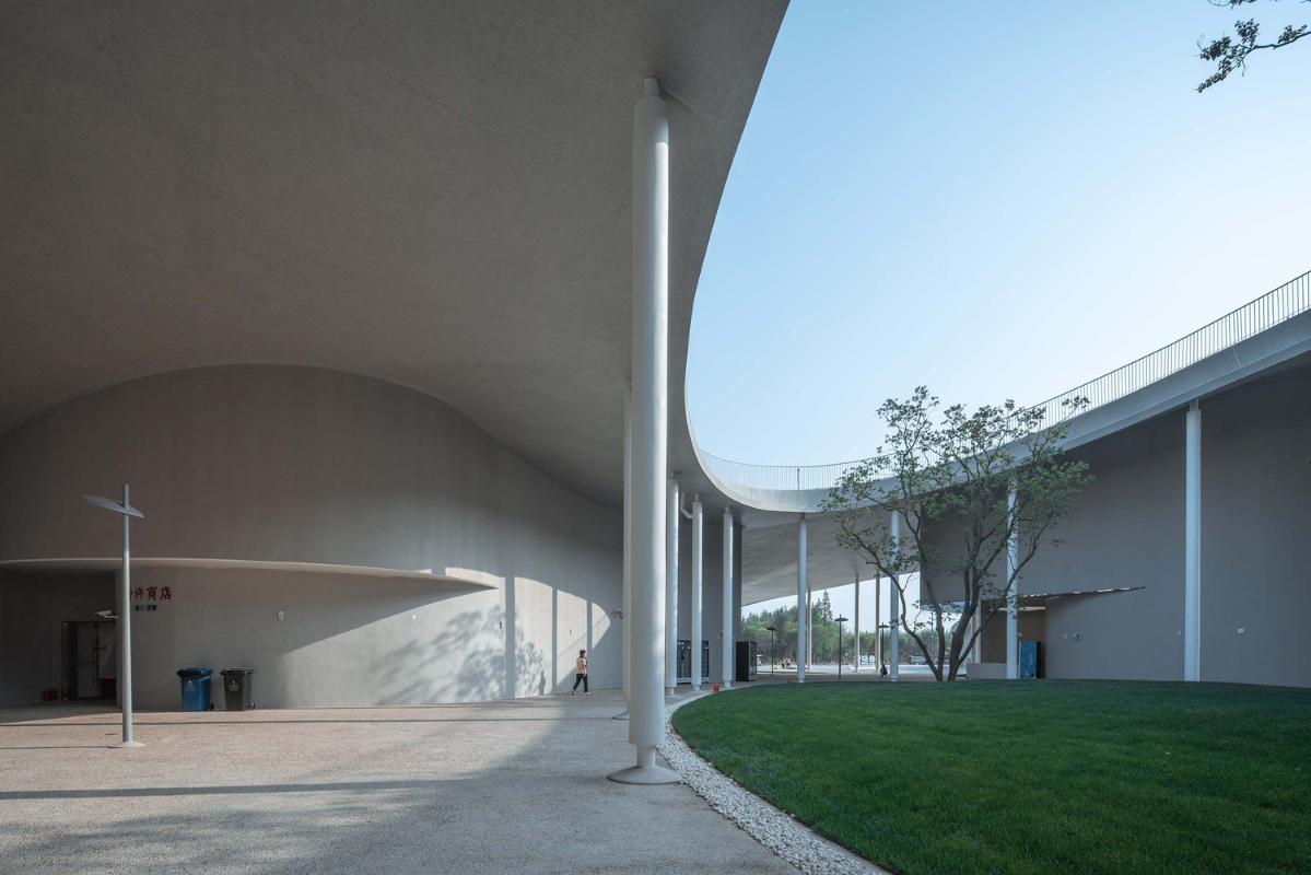 %E4%B8%9C%E9%A6%86%E5%85%AC%E5%85%B1%E5%8C%BAEastern_Wing.jpg %E4%B8%9C%E9%A6%86%E5%85%AC%E5%85%B1%E5%8C%BAEastern_Wing.jpg